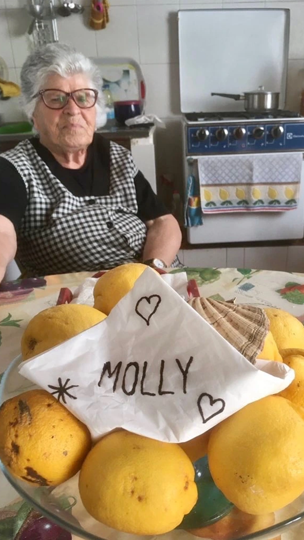 Molly Around the World 2